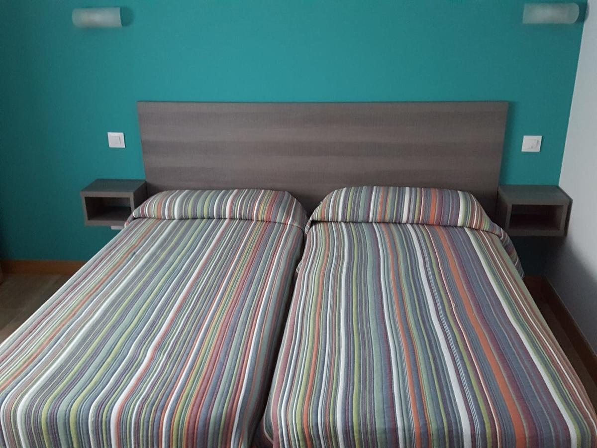 Hostal Rosi Laredo Exterior foto