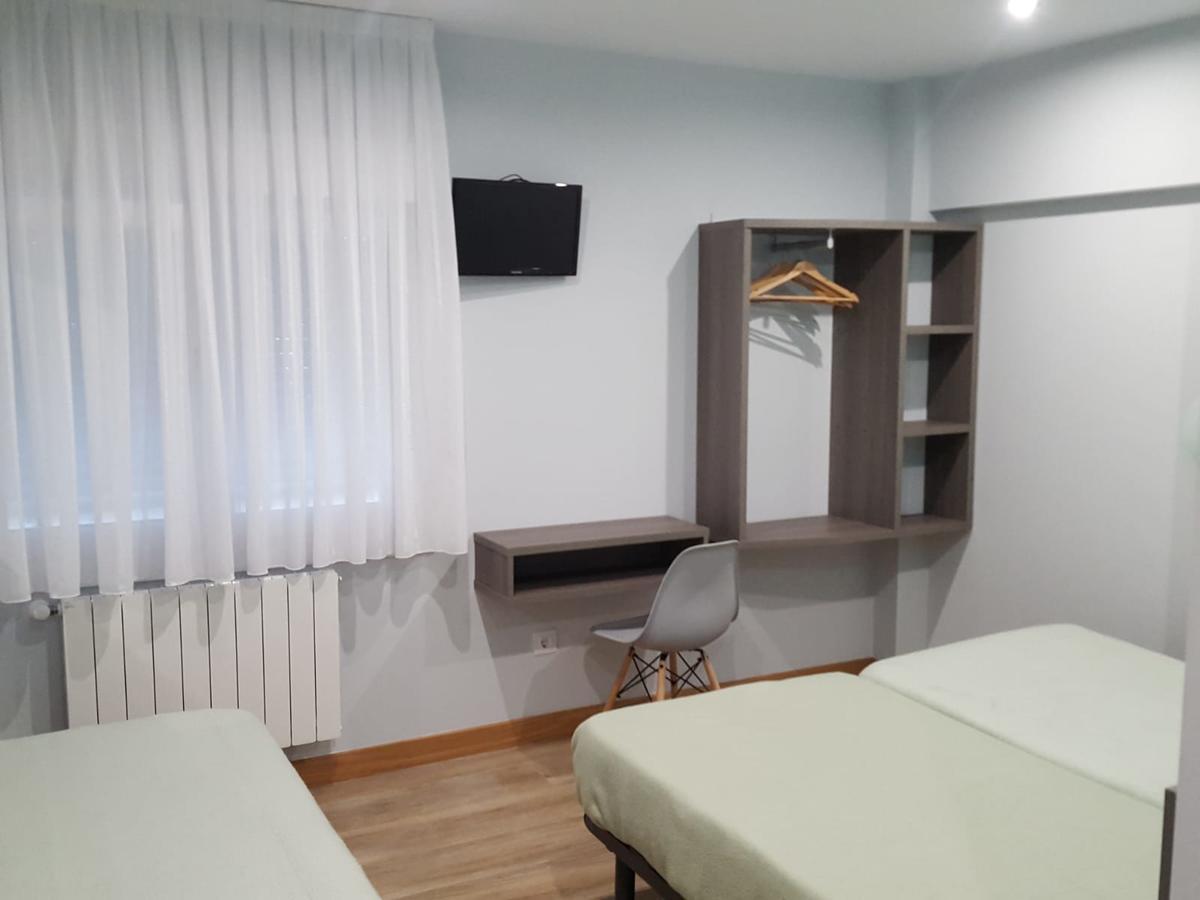 Hostal Rosi Laredo Exterior foto